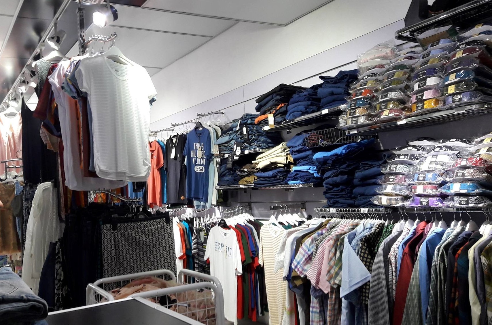 Jessica Factory Outlet - Nuwara Eliya | Clothing Store in Nuwara Eliya ...