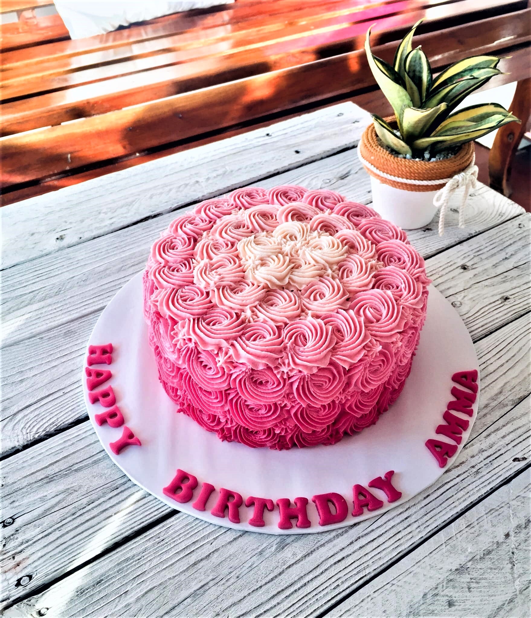Happy Birthday Mom - Ribbon Cake
